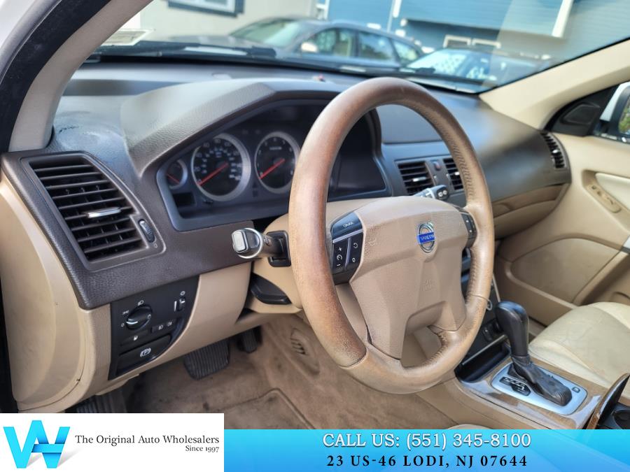 2012 Volvo XC90 FWD 4dr Premier Plus, available for sale in Lodi, New Jersey | AW Auto & Truck Wholesalers, Inc. Lodi, New Jersey 2012 Volvo XC90 FWD 4dr Premier Plus, available for sale in Lodi, New Jersey | AW Auto & Truck Wholesalers, Inc. Lodi, New Jersey