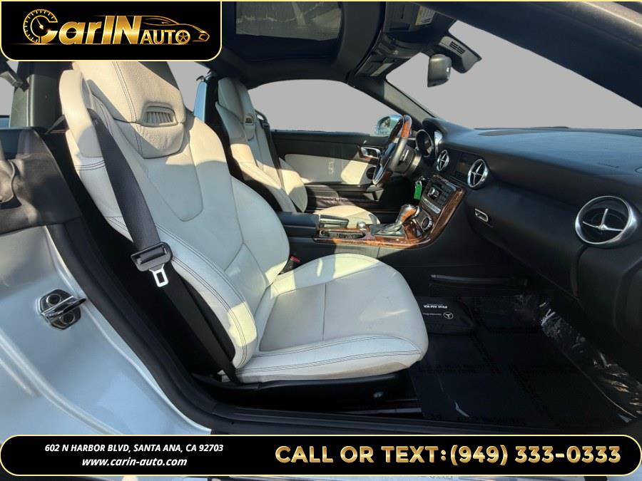 2012 Mercedes-Benz SLK-Class 2dr Roadster SLK350, available for sale in Santa Ana, California | Carin Auto. Santa Ana, California 2012 Mercedes-Benz SLK-Class 2dr Roadster SLK350, available for sale in Santa Ana, California | Carin Auto. Santa Ana, California