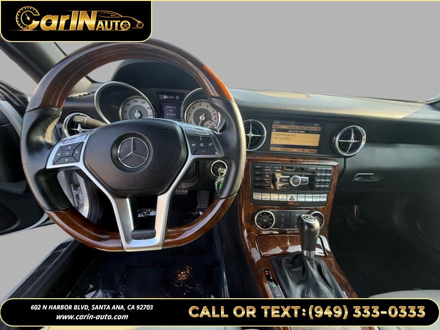 2012 Mercedes-Benz SLK-Class 2dr Roadster SLK350, available for sale in Santa Ana, California | Carin Auto. Santa Ana, California 2012 Mercedes-Benz SLK-Class 2dr Roadster SLK350, available for sale in Santa Ana, California | Carin Auto. Santa Ana, California