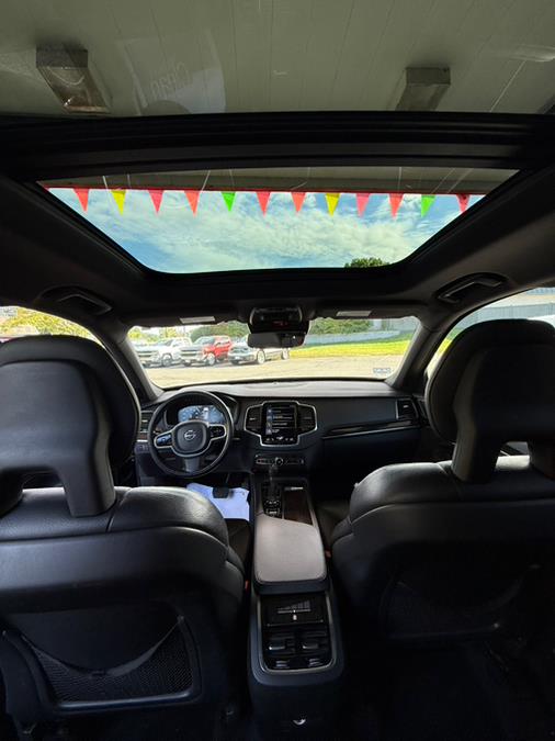 2018 Volvo XC90 T6 AWD 7-Passenger Momentum, available for sale in Windsor Locks, Connecticut | JANNA MOTORS LLC. Windsor Locks, Connecticut 2018 Volvo XC90 T6 AWD 7-Passenger Momentum, available for sale in Windsor Locks, Connecticut | JANNA MOTORS LLC. Windsor Locks, Connecticut