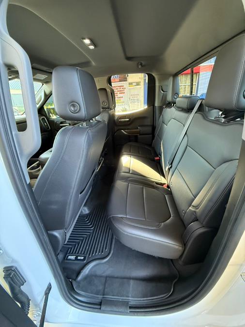 2019 Chevrolet Silverado 1500 4WD Double Cab 147" RST, available for sale in Windsor Locks, Connecticut | JANNA MOTORS LLC. Windsor Locks, Connecticut 2019 Chevrolet Silverado 1500 4WD Double Cab 147" RST, available for sale in Windsor Locks, Connecticut | JANNA MOTORS LLC. Windsor Locks, Connecticut