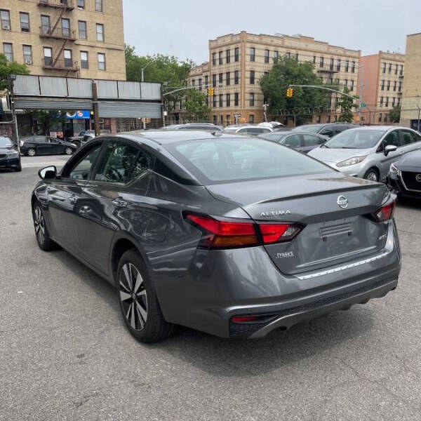 2022 Nissan Altima 2.5 SV AWD Sedan, available for sale in Long Island City, New York | Luxury Of Queens. Long Island City, New York 2022 Nissan Altima 2.5 SV AWD Sedan, available for sale in Long Island City, New York | Luxury Of Queens. Long Island City, New York
