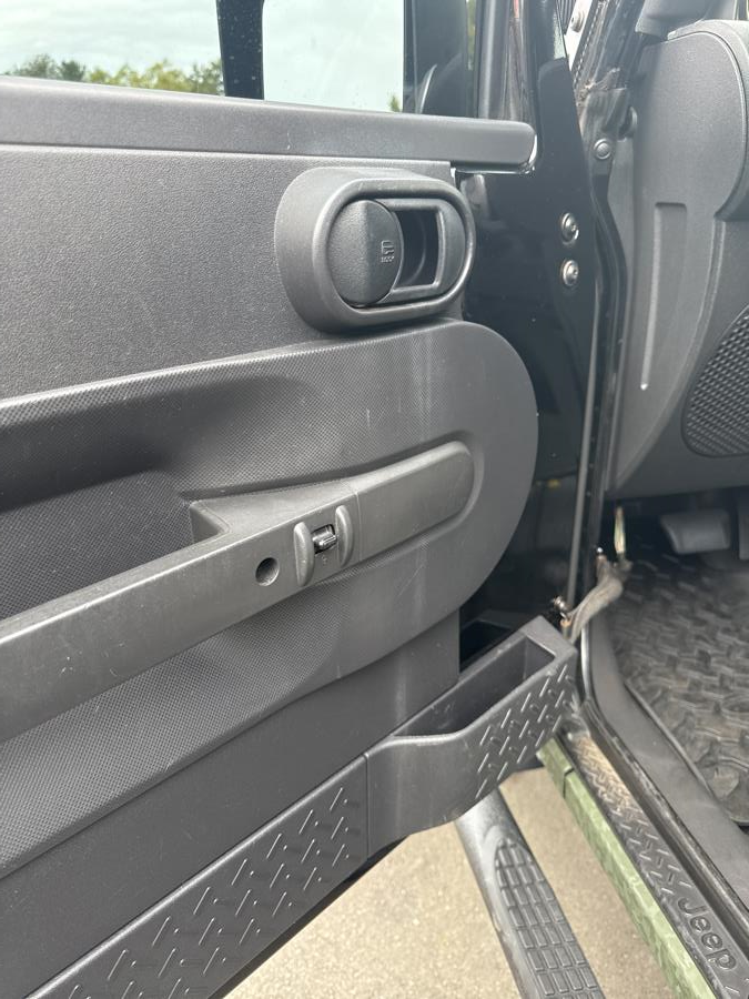 2008 Jeep Wrangler 4WD 4dr Unlimited Sahara, available for sale in Branford, Connecticut | Al Mac Motors 2. Branford, Connecticut 2008 Jeep Wrangler 4WD 4dr Unlimited Sahara, available for sale in Branford, Connecticut | Al Mac Motors 2. Branford, Connecticut