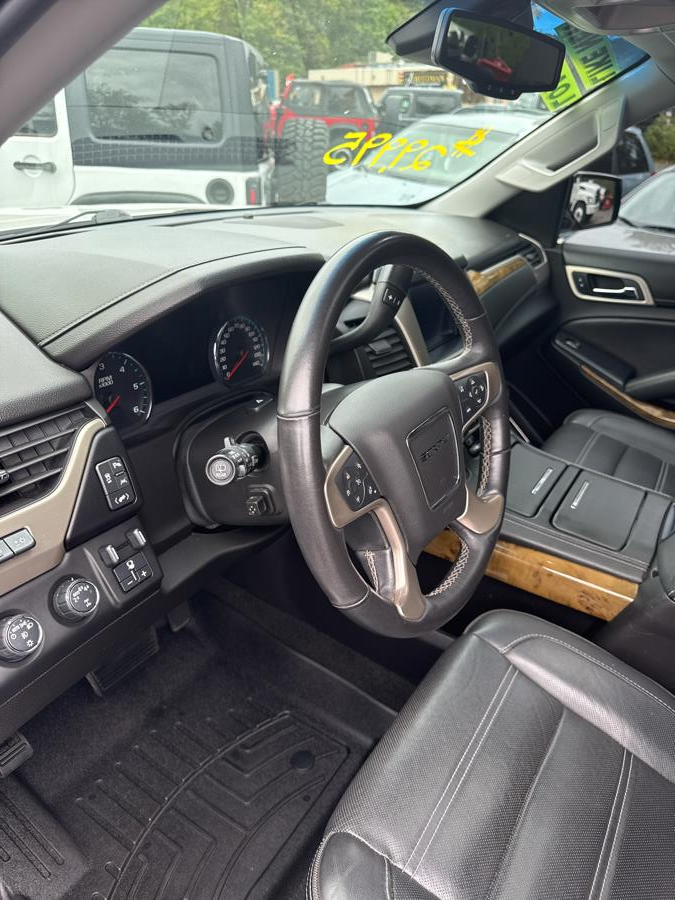 2017 GMC Yukon XL 4WD 4dr Denali, available for sale in Branford, Connecticut | Al Mac Motors 2. Branford, Connecticut 2017 GMC Yukon XL 4WD 4dr Denali, available for sale in Branford, Connecticut | Al Mac Motors 2. Branford, Connecticut