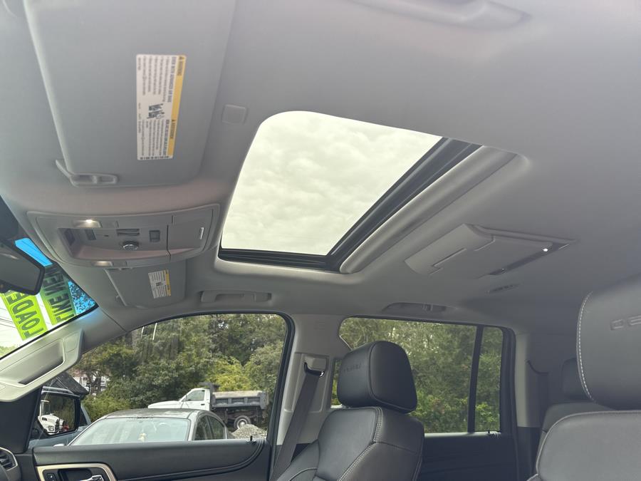 2017 GMC Yukon XL 4WD 4dr Denali, available for sale in Branford, Connecticut | Al Mac Motors 2. Branford, Connecticut 2017 GMC Yukon XL 4WD 4dr Denali, available for sale in Branford, Connecticut | Al Mac Motors 2. Branford, Connecticut