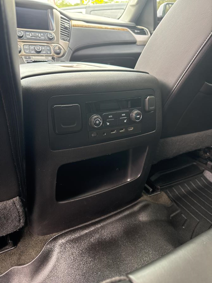 2017 GMC Yukon XL 4WD 4dr Denali, available for sale in Branford, Connecticut | Al Mac Motors 2. Branford, Connecticut 2017 GMC Yukon XL 4WD 4dr Denali, available for sale in Branford, Connecticut | Al Mac Motors 2. Branford, Connecticut