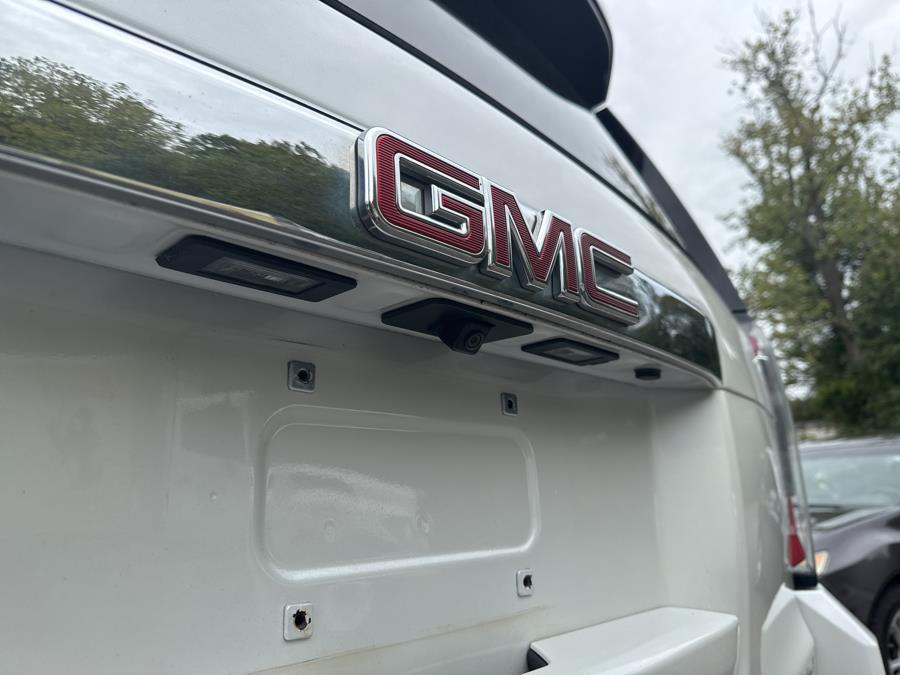 2017 GMC Yukon XL 4WD 4dr Denali, available for sale in Branford, Connecticut | Al Mac Motors 2. Branford, Connecticut 2017 GMC Yukon XL 4WD 4dr Denali, available for sale in Branford, Connecticut | Al Mac Motors 2. Branford, Connecticut