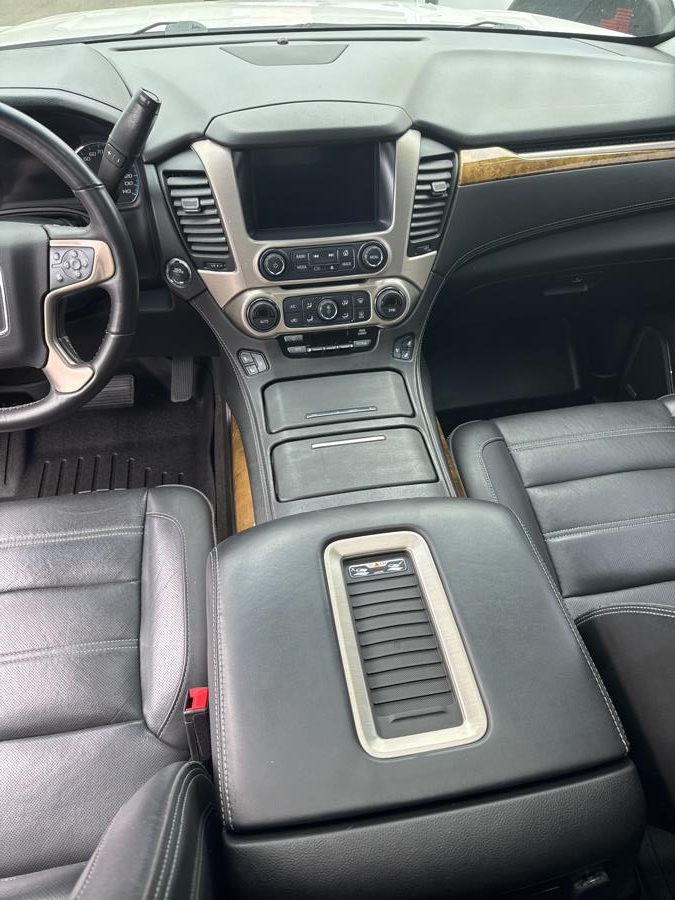 2017 GMC Yukon XL 4WD 4dr Denali, available for sale in Branford, Connecticut | Al Mac Motors 2. Branford, Connecticut 2017 GMC Yukon XL 4WD 4dr Denali, available for sale in Branford, Connecticut | Al Mac Motors 2. Branford, Connecticut