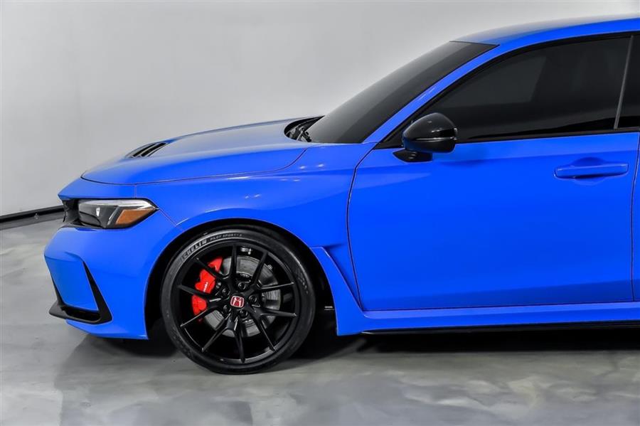 2024 Honda Civic Type R photo 2