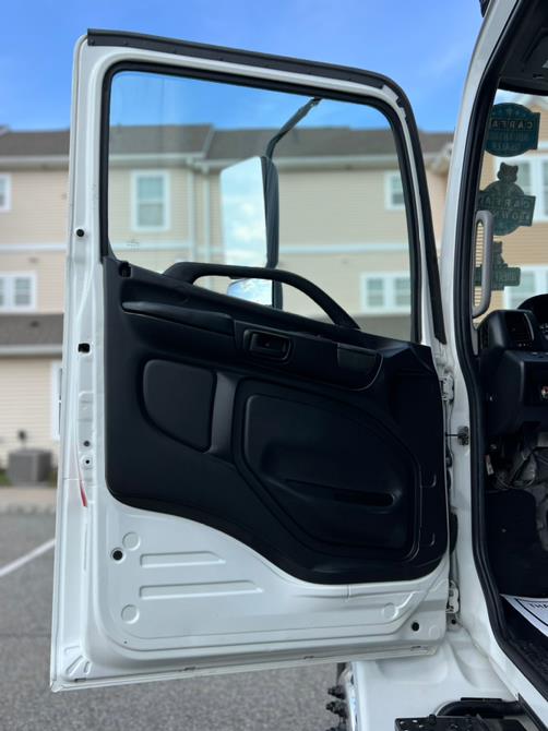 2020 HINO 268A 26FT BOX, available for sale in Paterson, New Jersey | Speedway Commercial Motors LLC. Paterson, New Jersey 2020 HINO 268A 26FT BOX, available for sale in Paterson, New Jersey | Speedway Commercial Motors LLC. Paterson, New Jersey