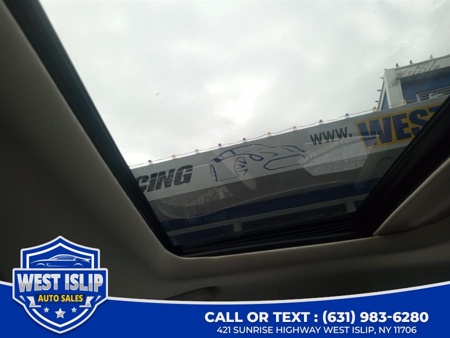2017 Ford Fusion Titanium AWD, available for sale in West Islip, New York | West Islip Auto Sales. West Islip, New York 2017 Ford Fusion Titanium AWD, available for sale in West Islip, New York | West Islip Auto Sales. West Islip, New York