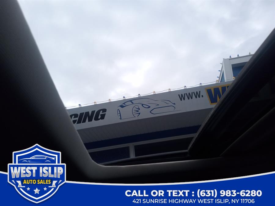 2017 Ford Fusion Titanium AWD, available for sale in West Islip, New York | West Islip Auto Sales. West Islip, New York 2017 Ford Fusion Titanium AWD, available for sale in West Islip, New York | West Islip Auto Sales. West Islip, New York
