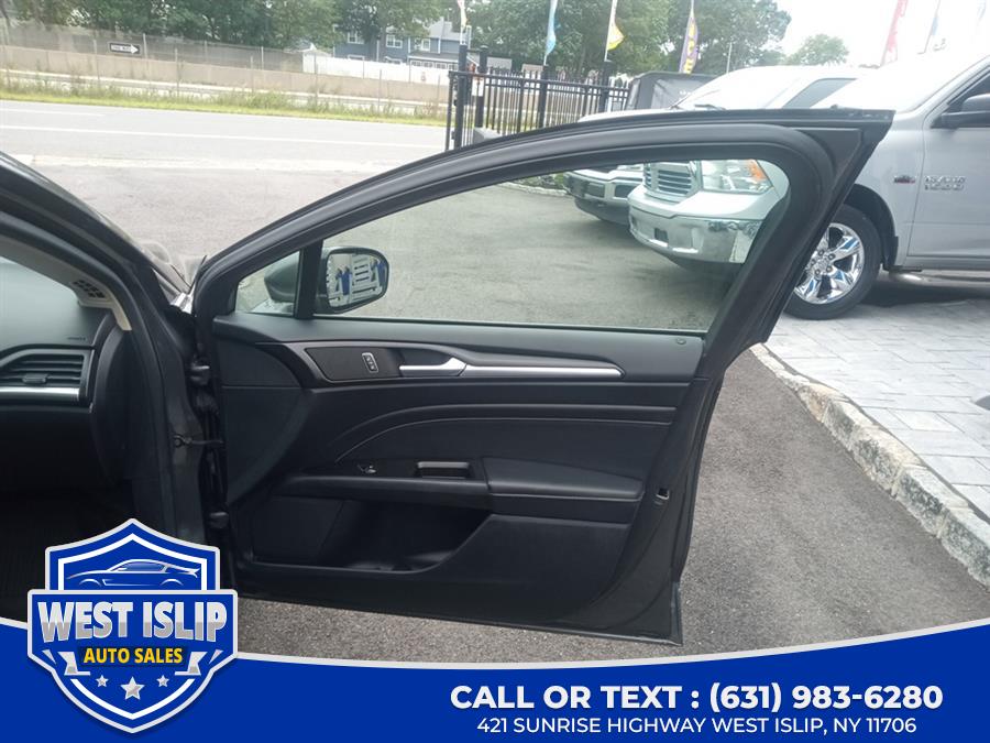 2017 Ford Fusion Titanium AWD, available for sale in West Islip, New York | West Islip Auto Sales. West Islip, New York 2017 Ford Fusion Titanium AWD, available for sale in West Islip, New York | West Islip Auto Sales. West Islip, New York
