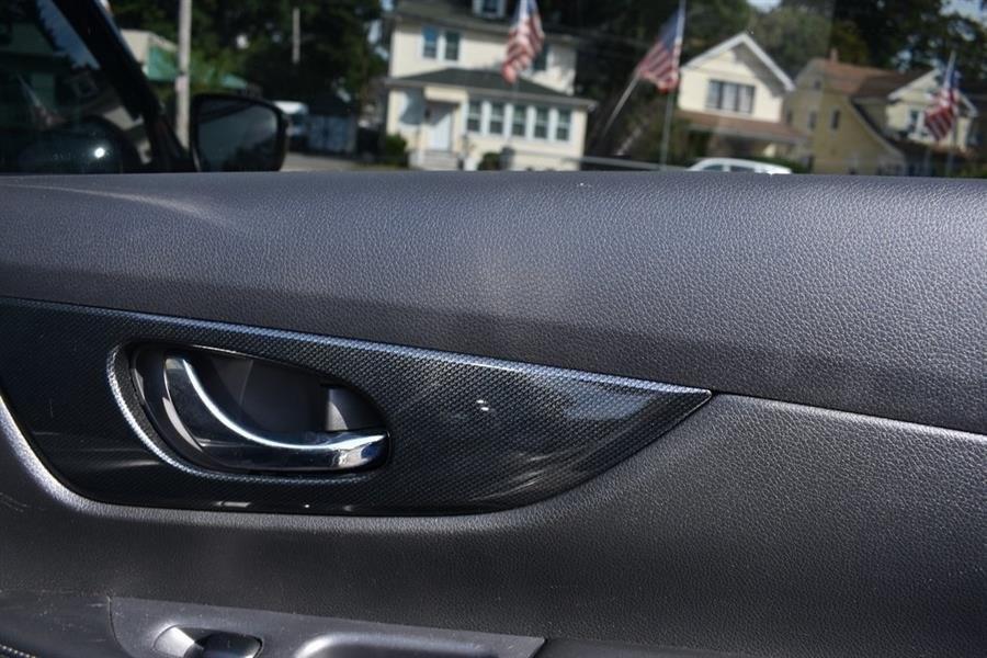 2014 Nissan Rogue SL, available for sale in Hempstead, New York | Certified Automotive Group. Hempstead, New York 2014 Nissan Rogue SL, available for sale in Hempstead, New York | Certified Automotive Group. Hempstead, New York