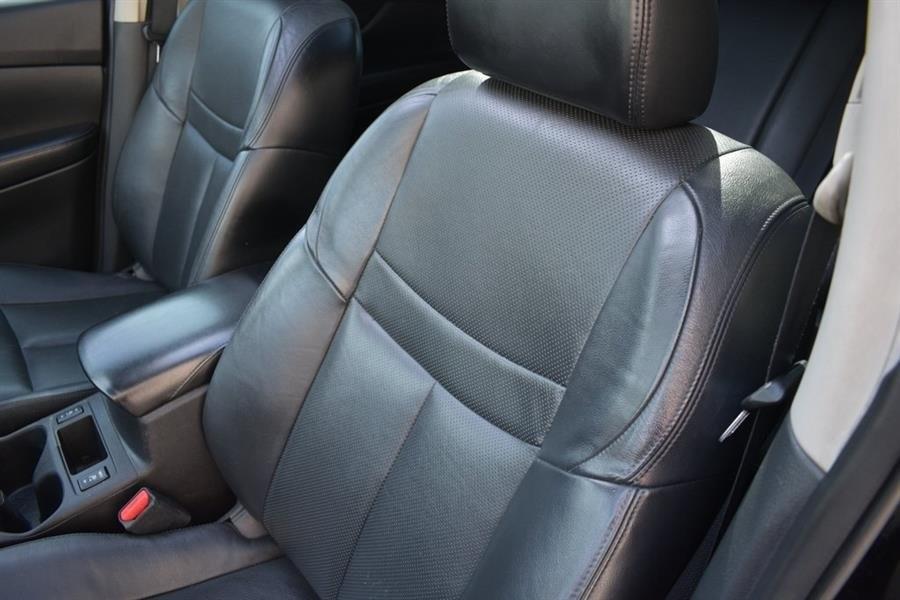 2014 Nissan Rogue SL, available for sale in Hempstead, New York | Certified Automotive Group. Hempstead, New York 2014 Nissan Rogue SL, available for sale in Hempstead, New York | Certified Automotive Group. Hempstead, New York