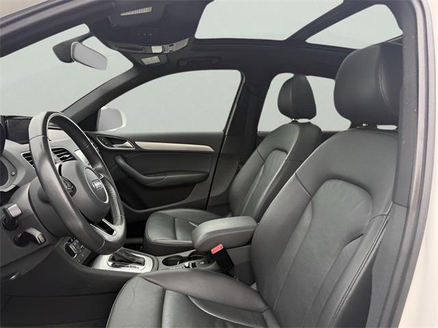 2018 Audi Q3 2.0T Premium Plus, available for sale in Stratford, Connecticut | Wiz Leasing Inc. Stratford, Connecticut 2018 Audi Q3 2.0T Premium Plus, available for sale in Stratford, Connecticut | Wiz Leasing Inc. Stratford, Connecticut