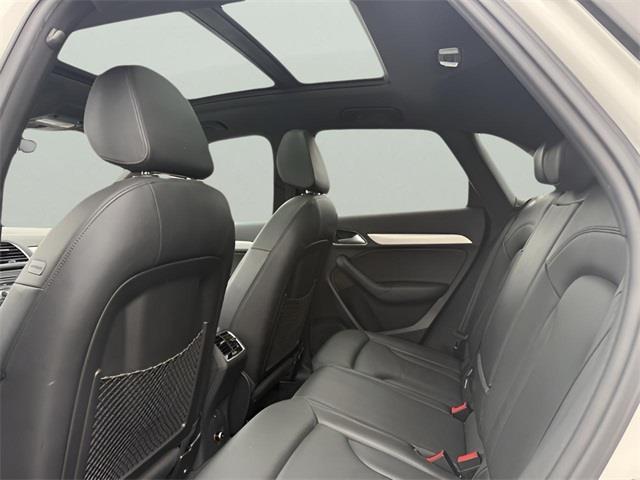 2018 Audi Q3 2.0T Premium Plus, available for sale in Stratford, Connecticut | Wiz Leasing Inc. Stratford, Connecticut 2018 Audi Q3 2.0T Premium Plus, available for sale in Stratford, Connecticut | Wiz Leasing Inc. Stratford, Connecticut