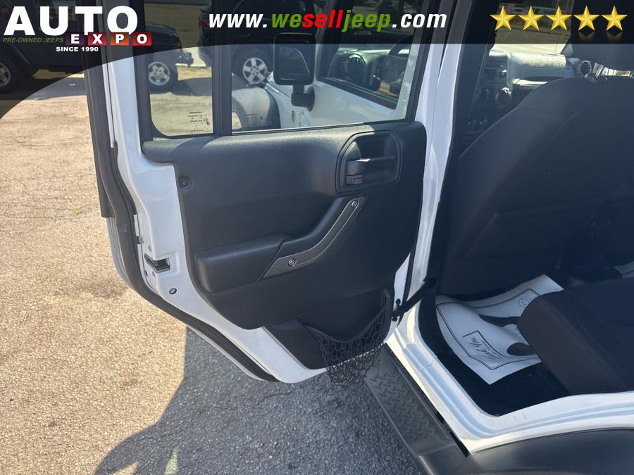 2015 Jeep Wrangler Unlimited 4WD 4dr Sport, available for sale in Huntington, New York | Auto Expo. Huntington, New York 2015 Jeep Wrangler Unlimited 4WD 4dr Sport, available for sale in Huntington, New York | Auto Expo. Huntington, New York