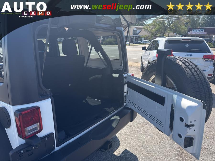 2015 Jeep Wrangler Unlimited 4WD 4dr Sport, available for sale in Huntington, New York | Auto Expo. Huntington, New York 2015 Jeep Wrangler Unlimited 4WD 4dr Sport, available for sale in Huntington, New York | Auto Expo. Huntington, New York