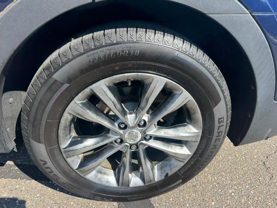 2018 Hyundai Santa Fe Sport 2.0T Auto AWD, available for sale in Waterbury, Connecticut | Platinum Auto Care. Waterbury, Connecticut 2018 Hyundai Santa Fe Sport 2.0T Auto AWD, available for sale in Waterbury, Connecticut | Platinum Auto Care. Waterbury, Connecticut
