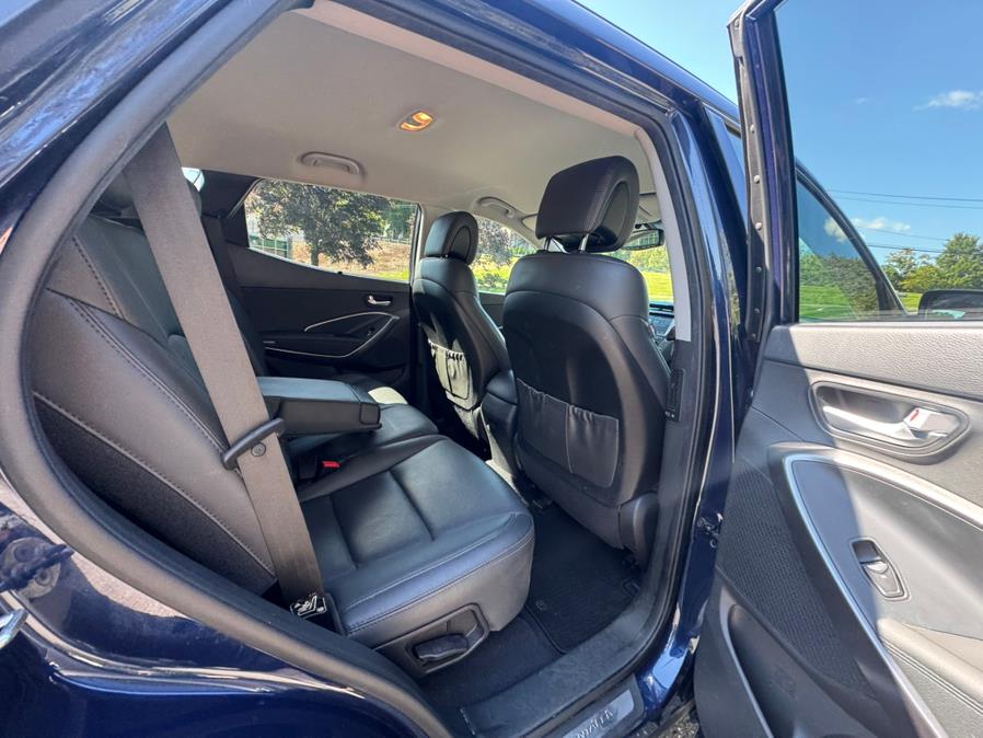 2018 Hyundai Santa Fe Sport 2.0T Auto AWD, available for sale in Waterbury, Connecticut | Platinum Auto Care. Waterbury, Connecticut 2018 Hyundai Santa Fe Sport 2.0T Auto AWD, available for sale in Waterbury, Connecticut | Platinum Auto Care. Waterbury, Connecticut