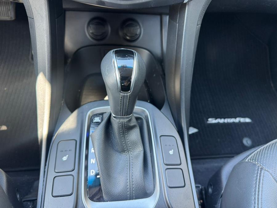 2018 Hyundai Santa Fe Sport 2.0T Auto AWD, available for sale in Waterbury, Connecticut | Platinum Auto Care. Waterbury, Connecticut 2018 Hyundai Santa Fe Sport 2.0T Auto AWD, available for sale in Waterbury, Connecticut | Platinum Auto Care. Waterbury, Connecticut