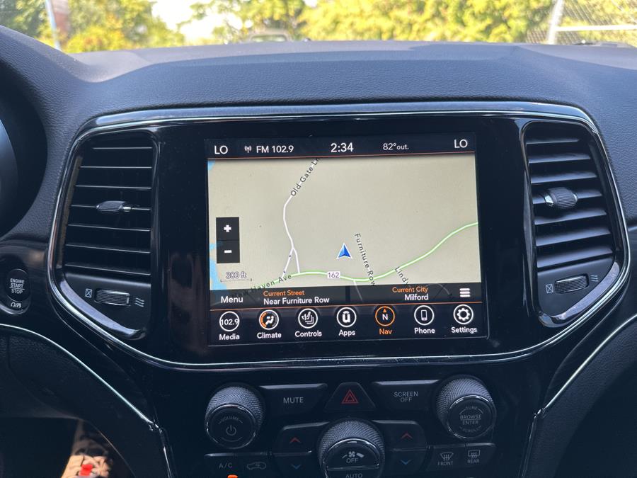 2021 Jeep Grand Cherokee Limited 4x4, available for sale in Milford, Connecticut | Dealertown Auto Wholesalers. Milford, Connecticut 2021 Jeep Grand Cherokee Limited 4x4, available for sale in Milford, Connecticut | Dealertown Auto Wholesalers. Milford, Connecticut