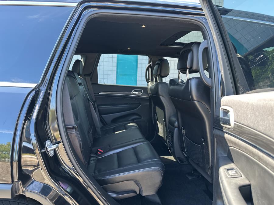 2021 Jeep Grand Cherokee Limited 4x4, available for sale in Milford, Connecticut | Dealertown Auto Wholesalers. Milford, Connecticut 2021 Jeep Grand Cherokee Limited 4x4, available for sale in Milford, Connecticut | Dealertown Auto Wholesalers. Milford, Connecticut