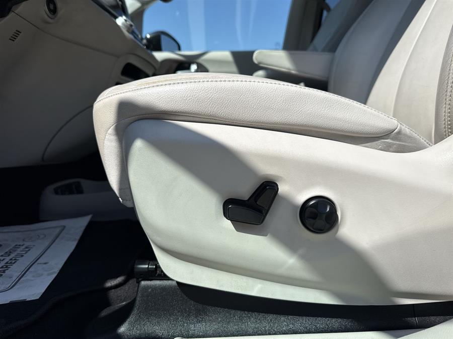 2017 Chrysler Pacifica Touring L, available for sale in Elida, Ohio | Josh's All Under Ten LLC. Elida, Ohio 2017 Chrysler Pacifica Touring L, available for sale in Elida, Ohio | Josh's All Under Ten LLC. Elida, Ohio
