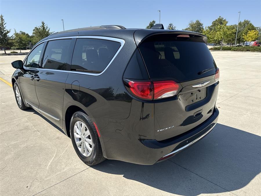2017 Chrysler Pacifica Touring L, available for sale in Elida, Ohio | Josh's All Under Ten LLC. Elida, Ohio 2017 Chrysler Pacifica Touring L, available for sale in Elida, Ohio | Josh's All Under Ten LLC. Elida, Ohio