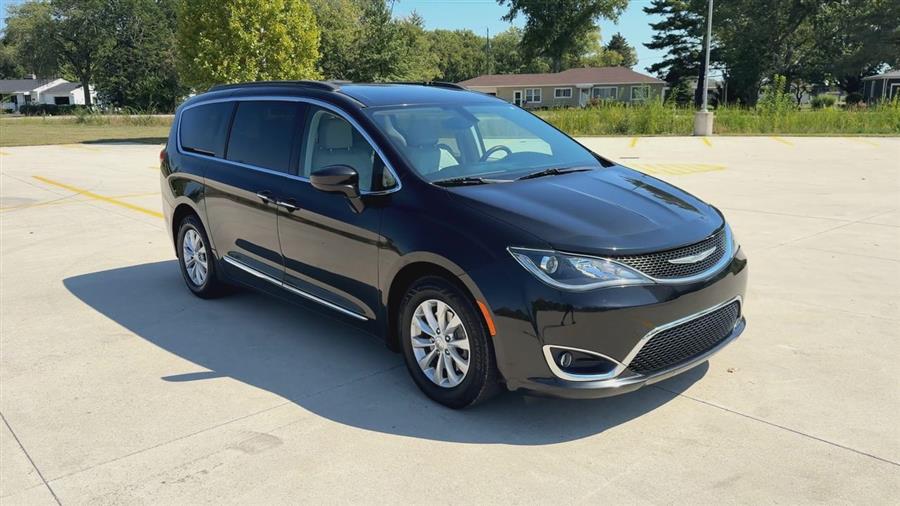 2017 Chrysler Pacifica Touring L, available for sale in Elida, Ohio | Josh's All Under Ten LLC. Elida, Ohio 2017 Chrysler Pacifica Touring L, available for sale in Elida, Ohio | Josh's All Under Ten LLC. Elida, Ohio