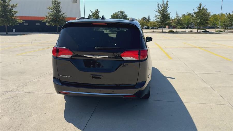 2017 Chrysler Pacifica Touring L, available for sale in Elida, Ohio | Josh's All Under Ten LLC. Elida, Ohio 2017 Chrysler Pacifica Touring L, available for sale in Elida, Ohio | Josh's All Under Ten LLC. Elida, Ohio
