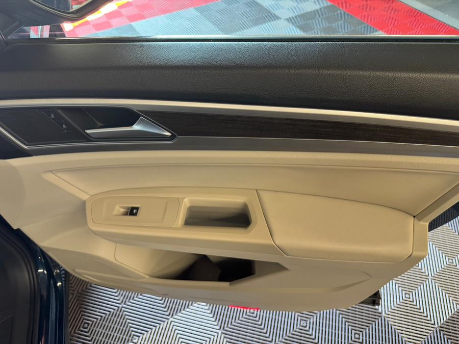 2018 Volkswagen Atlas 3.6L V6 SE 4MOTION, available for sale in West Babylon , New York | MP Motors Inc. West Babylon , New York 2018 Volkswagen Atlas 3.6L V6 SE 4MOTION, available for sale in West Babylon , New York | MP Motors Inc. West Babylon , New York