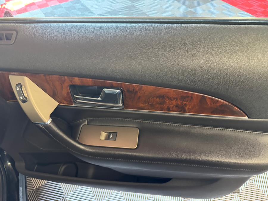 2013 Lincoln MKX AWD 4dr, available for sale in West Babylon , New York | MP Motors Inc. West Babylon , New York 2013 Lincoln MKX AWD 4dr, available for sale in West Babylon , New York | MP Motors Inc. West Babylon , New York