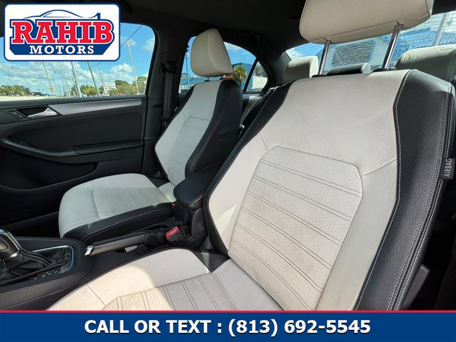 2016 Volkswagen Jetta Sedan 4dr Auto 1.8T Sport PZEV, available for sale in Orlando, Florida | Rahib inc. Orlando, Florida 2016 Volkswagen Jetta Sedan 4dr Auto 1.8T Sport PZEV, available for sale in Orlando, Florida | Rahib inc. Orlando, Florida
