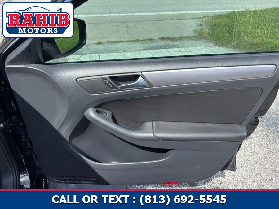 2016 Volkswagen Jetta Sedan 4dr Auto 1.8T Sport PZEV, available for sale in Orlando, Florida | Rahib inc. Orlando, Florida 2016 Volkswagen Jetta Sedan 4dr Auto 1.8T Sport PZEV, available for sale in Orlando, Florida | Rahib inc. Orlando, Florida