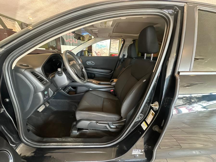 2016 Honda HR-V AWD 4dr CVT EX, available for sale in West Hartford, Connecticut | AutoMax. West Hartford, Connecticut 2016 Honda HR-V AWD 4dr CVT EX, available for sale in West Hartford, Connecticut | AutoMax. West Hartford, Connecticut