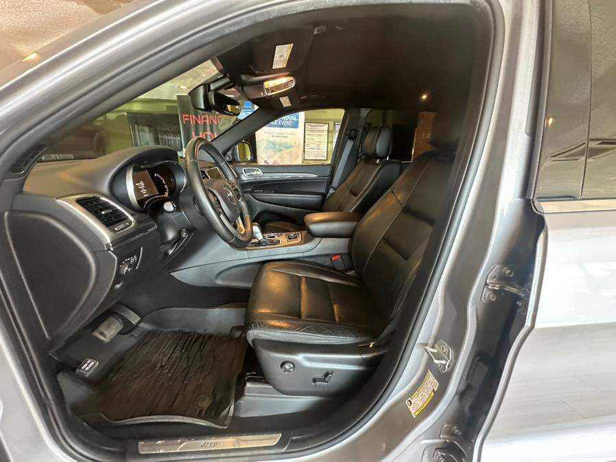 2019 Jeep Grand Cherokee Limited 4x4, available for sale in West Hartford, Connecticut | AutoMax. West Hartford, Connecticut 2019 Jeep Grand Cherokee Limited 4x4, available for sale in West Hartford, Connecticut | AutoMax. West Hartford, Connecticut