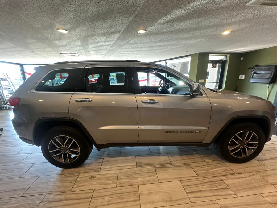 2019 Jeep Grand Cherokee Limited 4x4, available for sale in West Hartford, Connecticut | AutoMax. West Hartford, Connecticut 2019 Jeep Grand Cherokee Limited 4x4, available for sale in West Hartford, Connecticut | AutoMax. West Hartford, Connecticut