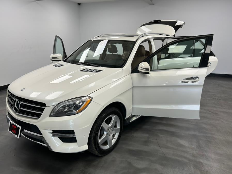 2014 Mercedes-Benz M-Class 4MATIC 4dr ML 550, available for sale in Elizabeth, New Jersey | M Auto Group. Elizabeth, New Jersey 2014 Mercedes-Benz M-Class 4MATIC 4dr ML 550, available for sale in Elizabeth, New Jersey | M Auto Group. Elizabeth, New Jersey
