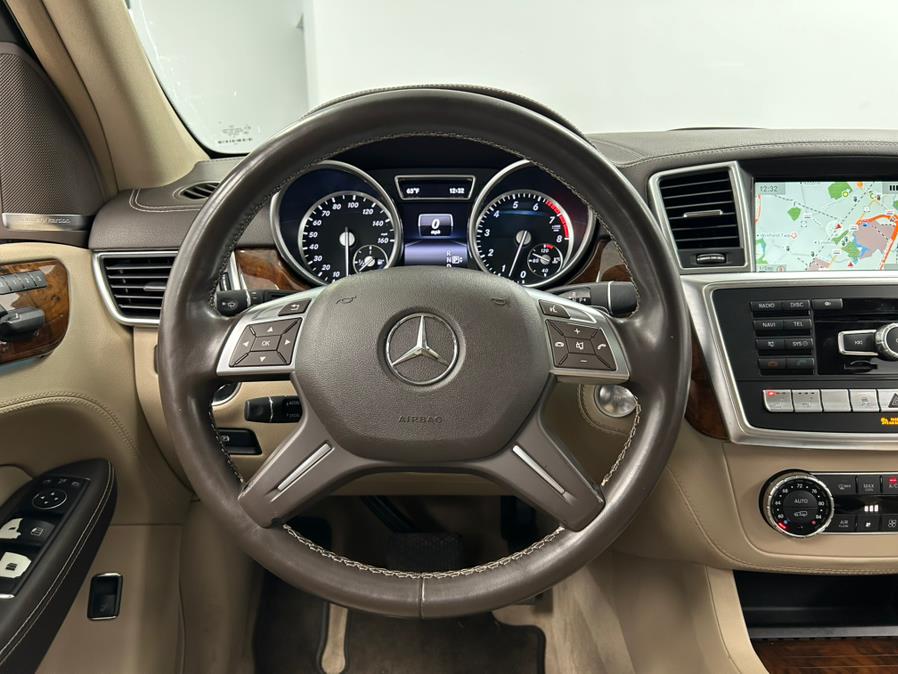2014 Mercedes-Benz M-Class 4MATIC 4dr ML 550, available for sale in Elizabeth, New Jersey | M Auto Group. Elizabeth, New Jersey 2014 Mercedes-Benz M-Class 4MATIC 4dr ML 550, available for sale in Elizabeth, New Jersey | M Auto Group. Elizabeth, New Jersey