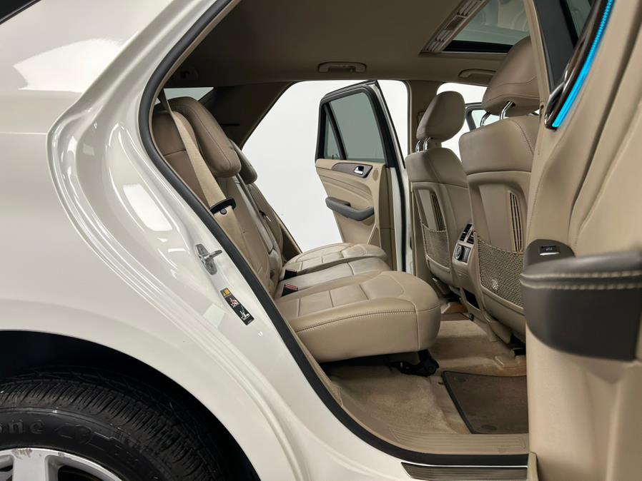 2014 Mercedes-Benz M-Class 4MATIC 4dr ML 550, available for sale in Elizabeth, New Jersey | M Auto Group. Elizabeth, New Jersey 2014 Mercedes-Benz M-Class 4MATIC 4dr ML 550, available for sale in Elizabeth, New Jersey | M Auto Group. Elizabeth, New Jersey