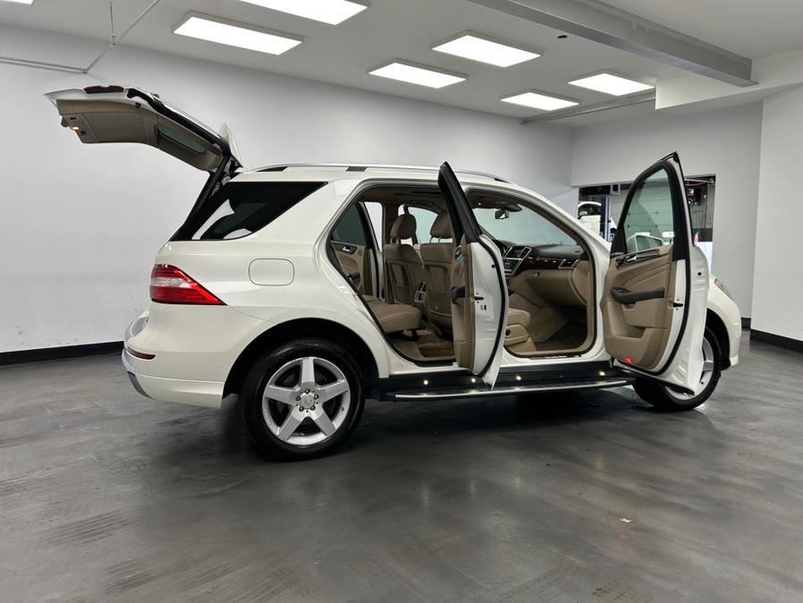 2014 Mercedes-Benz M-Class 4MATIC 4dr ML 550, available for sale in Elizabeth, New Jersey | M Auto Group. Elizabeth, New Jersey 2014 Mercedes-Benz M-Class 4MATIC 4dr ML 550, available for sale in Elizabeth, New Jersey | M Auto Group. Elizabeth, New Jersey