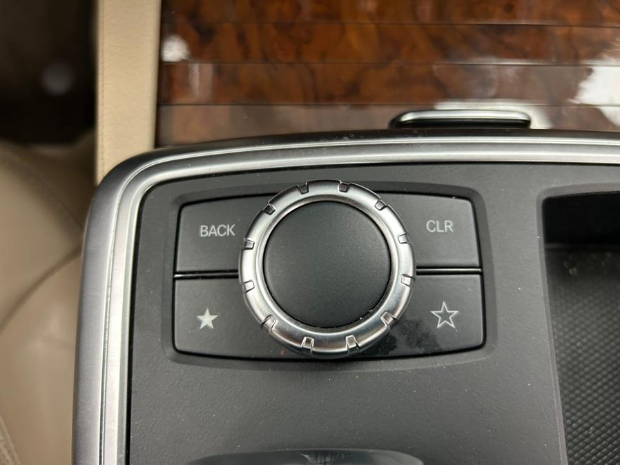 2014 Mercedes-Benz M-Class 4MATIC 4dr ML 550, available for sale in Elizabeth, New Jersey | M Auto Group. Elizabeth, New Jersey 2014 Mercedes-Benz M-Class 4MATIC 4dr ML 550, available for sale in Elizabeth, New Jersey | M Auto Group. Elizabeth, New Jersey