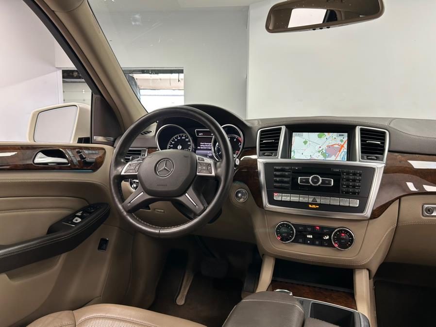 2014 Mercedes-Benz M-Class 4MATIC 4dr ML 550, available for sale in Elizabeth, New Jersey | M Auto Group. Elizabeth, New Jersey 2014 Mercedes-Benz M-Class 4MATIC 4dr ML 550, available for sale in Elizabeth, New Jersey | M Auto Group. Elizabeth, New Jersey