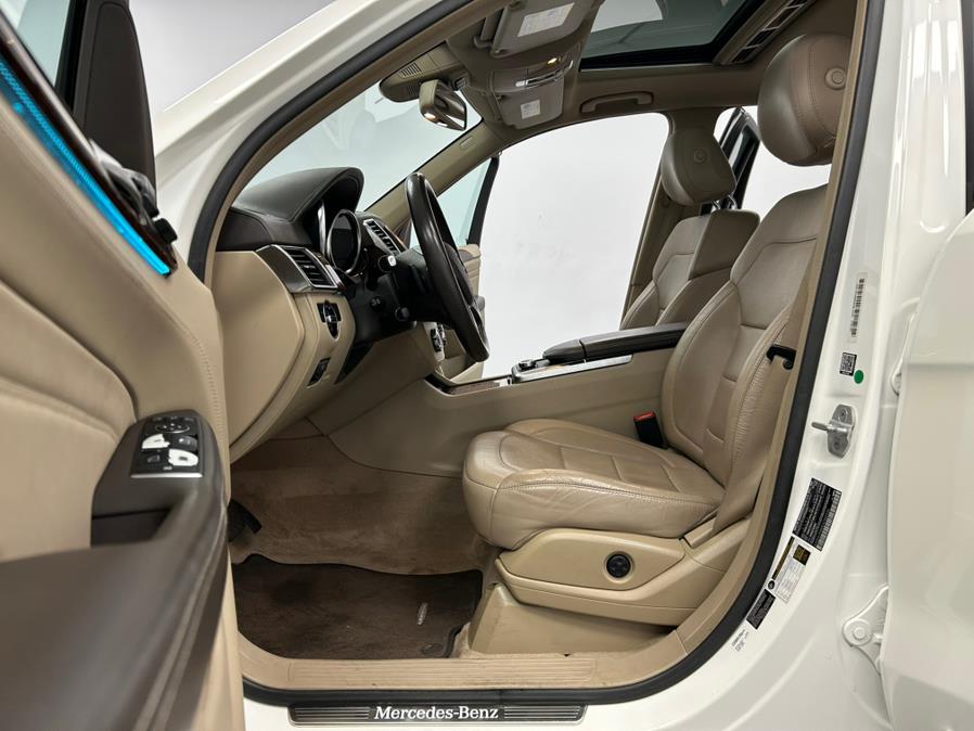 2014 Mercedes-Benz M-Class 4MATIC 4dr ML 550, available for sale in Elizabeth, New Jersey | M Auto Group. Elizabeth, New Jersey 2014 Mercedes-Benz M-Class 4MATIC 4dr ML 550, available for sale in Elizabeth, New Jersey | M Auto Group. Elizabeth, New Jersey