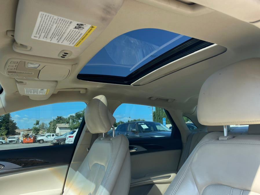 2013 Lincoln MKZ 4dr Sdn Hybrid FWD, available for sale in Hawaiian Gardens, California | Luxe Motors. Hawaiian Gardens, California 2013 Lincoln MKZ 4dr Sdn Hybrid FWD, available for sale in Hawaiian Gardens, California | Luxe Motors. Hawaiian Gardens, California