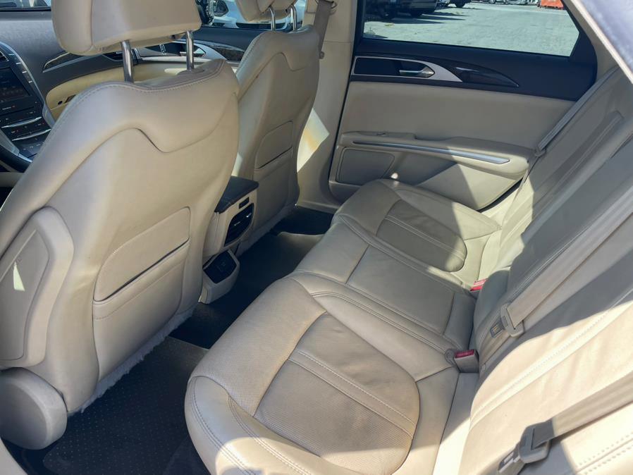 2013 Lincoln MKZ 4dr Sdn Hybrid FWD, available for sale in Hawaiian Gardens, California | Luxe Motors. Hawaiian Gardens, California 2013 Lincoln MKZ 4dr Sdn Hybrid FWD, available for sale in Hawaiian Gardens, California | Luxe Motors. Hawaiian Gardens, California