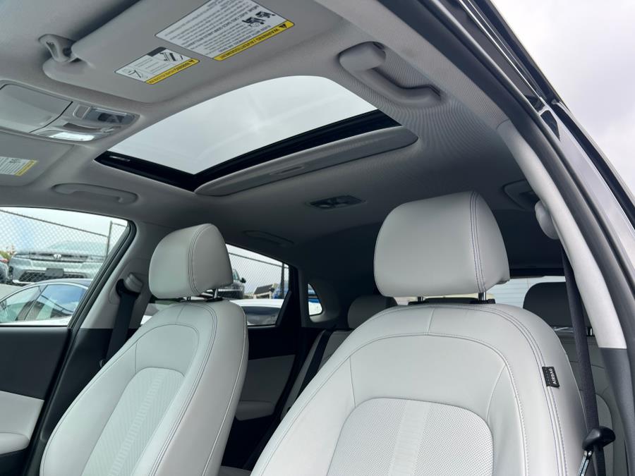 2023 Hyundai Kona Electric Limited, available for sale in Daly City, California | Green Light Auto Wholesale. Daly City, California 2023 Hyundai Kona Electric Limited, available for sale in Daly City, California | Green Light Auto Wholesale. Daly City, California