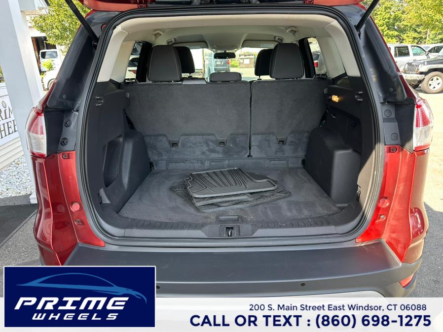 2016 Ford Escape 4WD 4dr SE, available for sale in East Windsor, Connecticut | Prime Wheels. East Windsor, Connecticut 2016 Ford Escape 4WD 4dr SE, available for sale in East Windsor, Connecticut | Prime Wheels. East Windsor, Connecticut